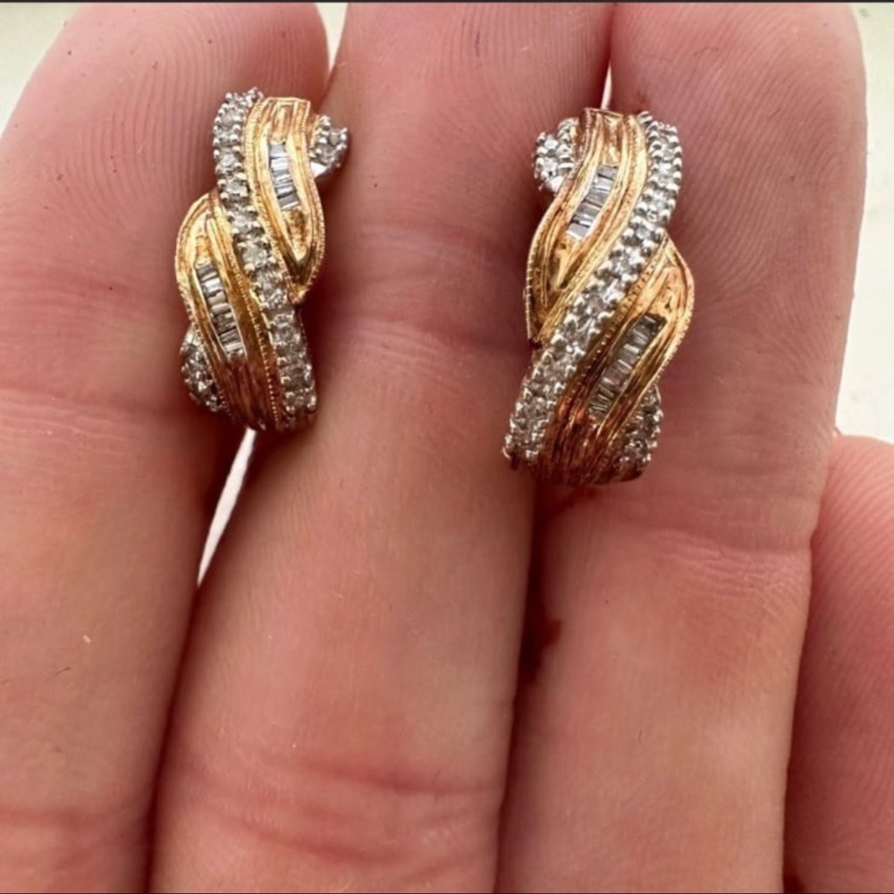 Elegant 14k Rose Gold Diamond Twisted Earrings - Picture 1 of 8